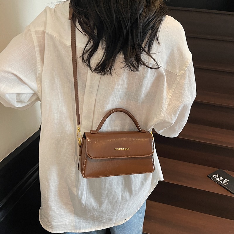 2025 new fashion designer single shoulder crossbody bag women's handbag small square bag