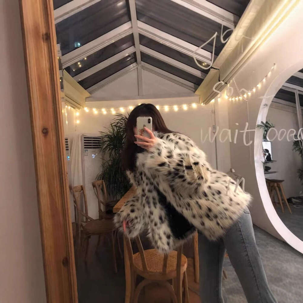 New Cat Pattern Fox Fur Grass Coat for Women, Short Style, Elegant and Stylish, Casual Suit, Hairy Coat