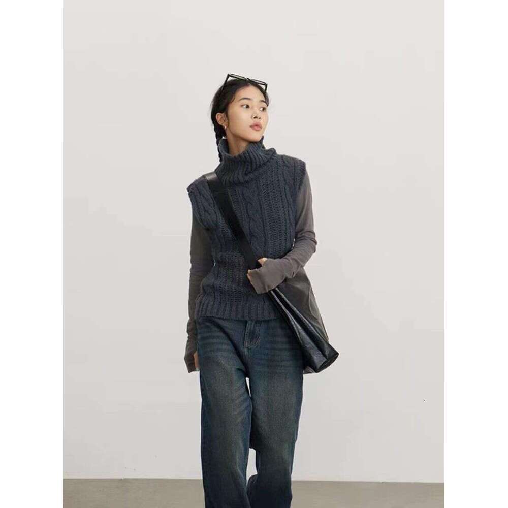 toteBag Shoulder bag ROSE NOIRE American Style Women PU Black Oil Wax Large Capacity Single Crossbody Leather Simple Adjustable Tote Commuter Bag