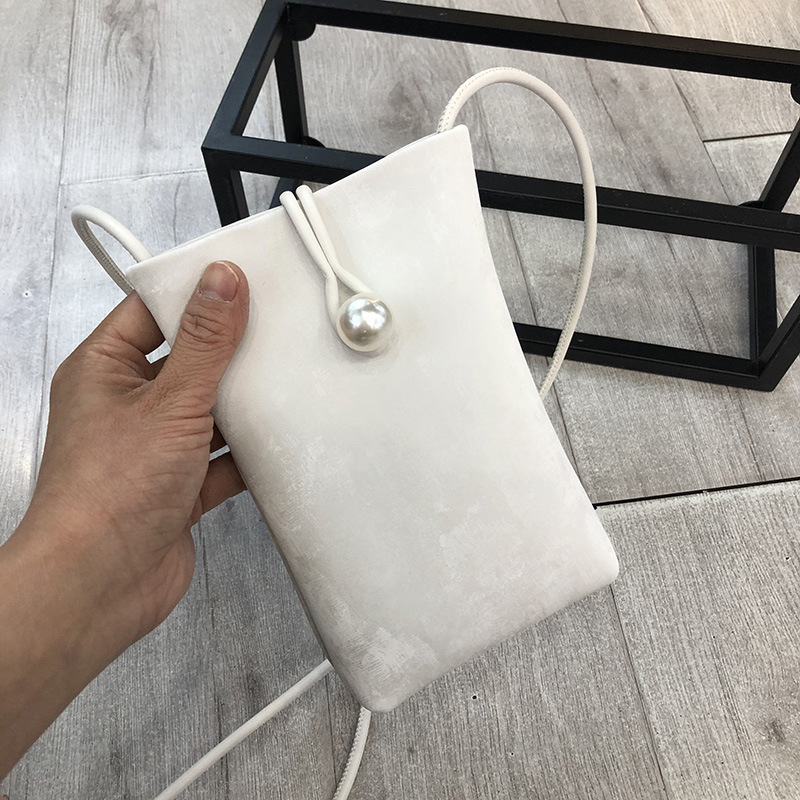 Spring/Summer Simple Pink Pearl Crossbody Small High-end Fashionable Mini Phone Bag for Women