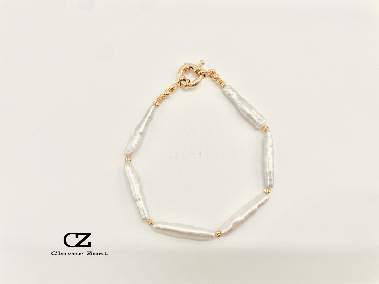 Natural freshwater pearl bracelet with gold-plated finish Fashionable design Bohemian style Beach vacation style Layered style Best friend gift