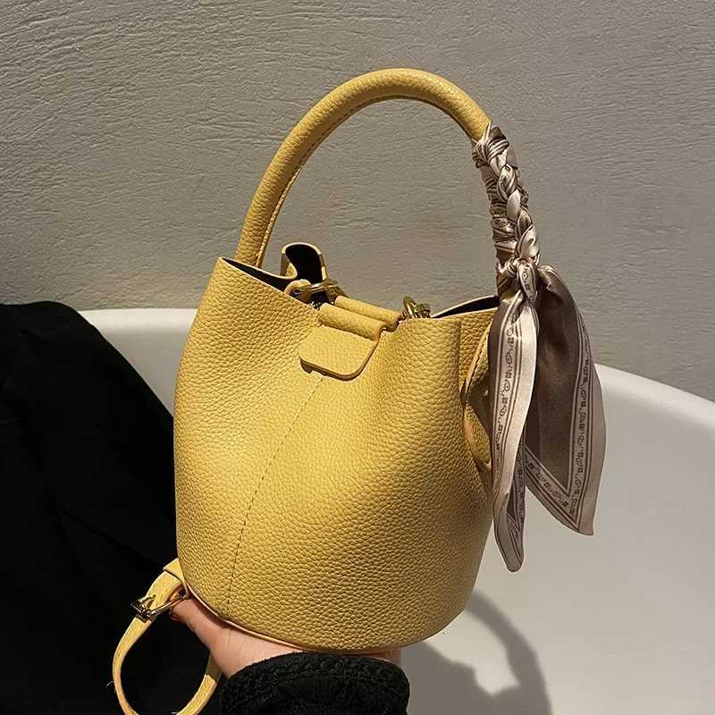 Fashion Women Crossbody Bags Autumn Winter Shoulder Bags Design Bucket Bag Ladies PU Leather Portable Handbags Z250812