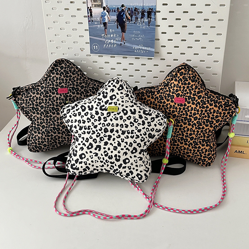 Trendy Leopard Print Heart-Shaped Single Shoulder for Women New Fashion Small Backpack Versatile Crossbody Commuter Phone Bag