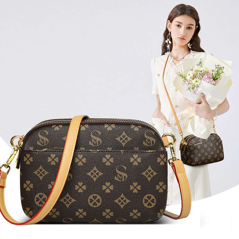 2025 New Autumn Small Crossbody Light Luxury Niche High-end Versatile Commuter Women's Bag