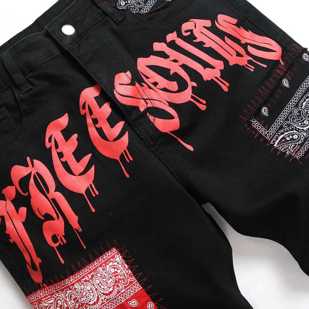 Men Bandana Paisley Patches Jeans Pockets Cargo Black Stretch Denim Pants Letters Print Slim Tapered Trousers X250812