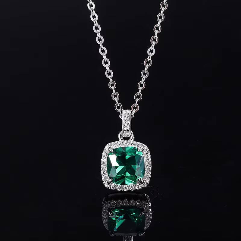Wholesale Jewelry S925 Silver Hot Sell Artificial Emerald Diamond Pendant Earrings Set Stone 8*8