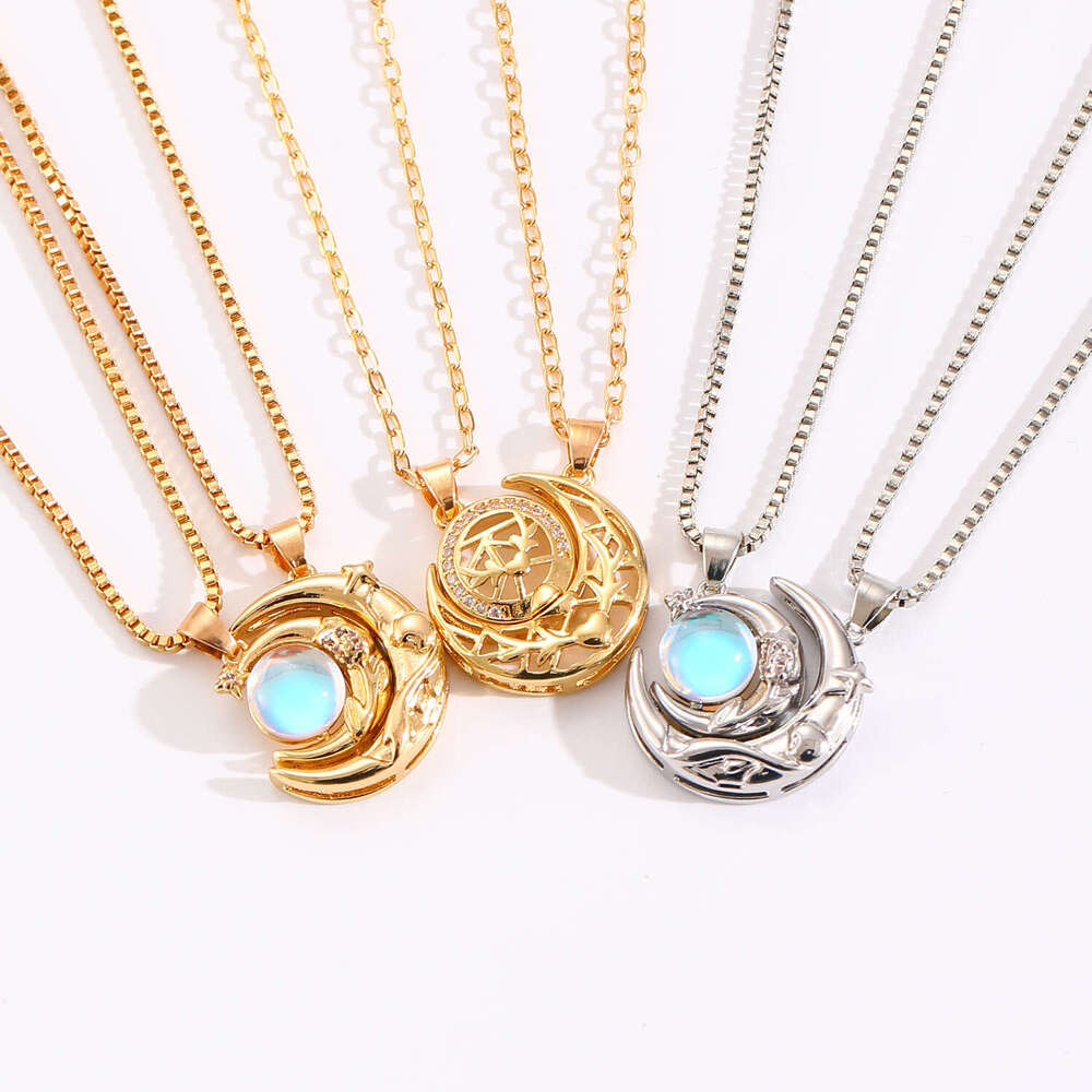 Ins New and Couple Necklace Magnetic Sun Moon Collarbone Chain Unisex Valentine's Day Gift