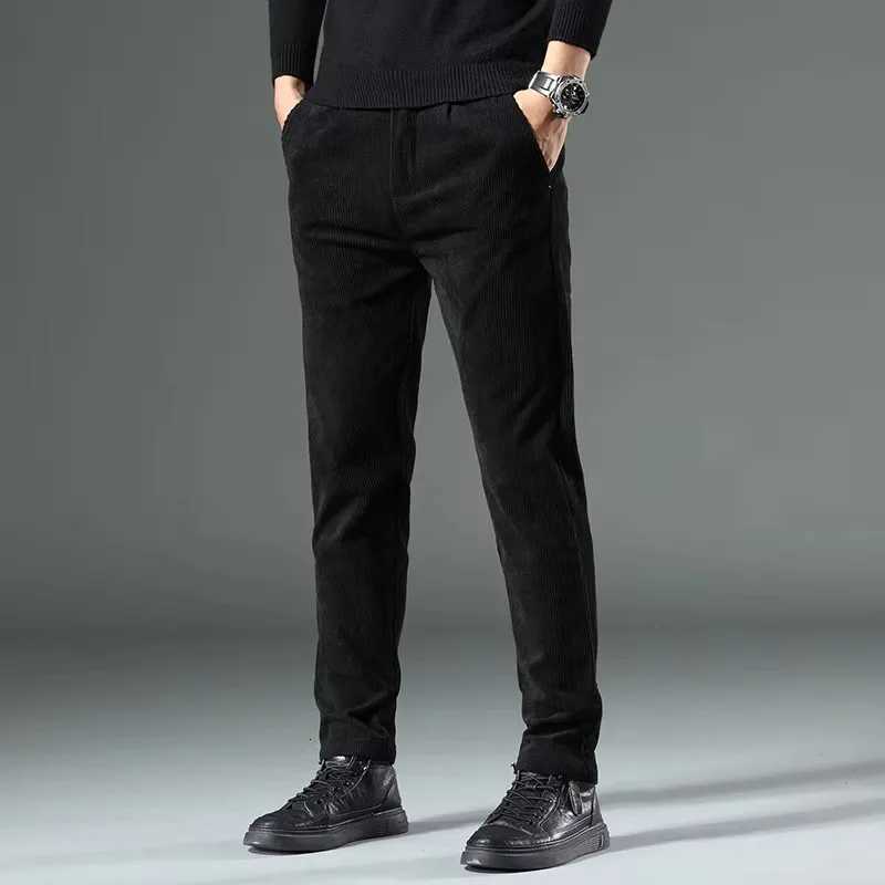 Autumn and Winter Mens Corduroy Trousers New Mens Clothing Stretch Slim Fit Casual Pants Fashion Mens Business Work Pants W250812
