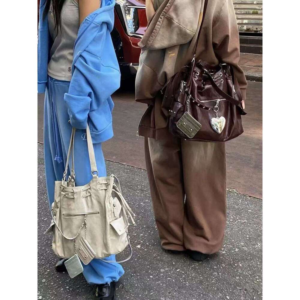 toteBag Shoulder bag ROSE NOIRE Deinet For Women Spring Summer New Rivet Motorcycle Style Large Capacity Crossbody Tote Bag Trendy