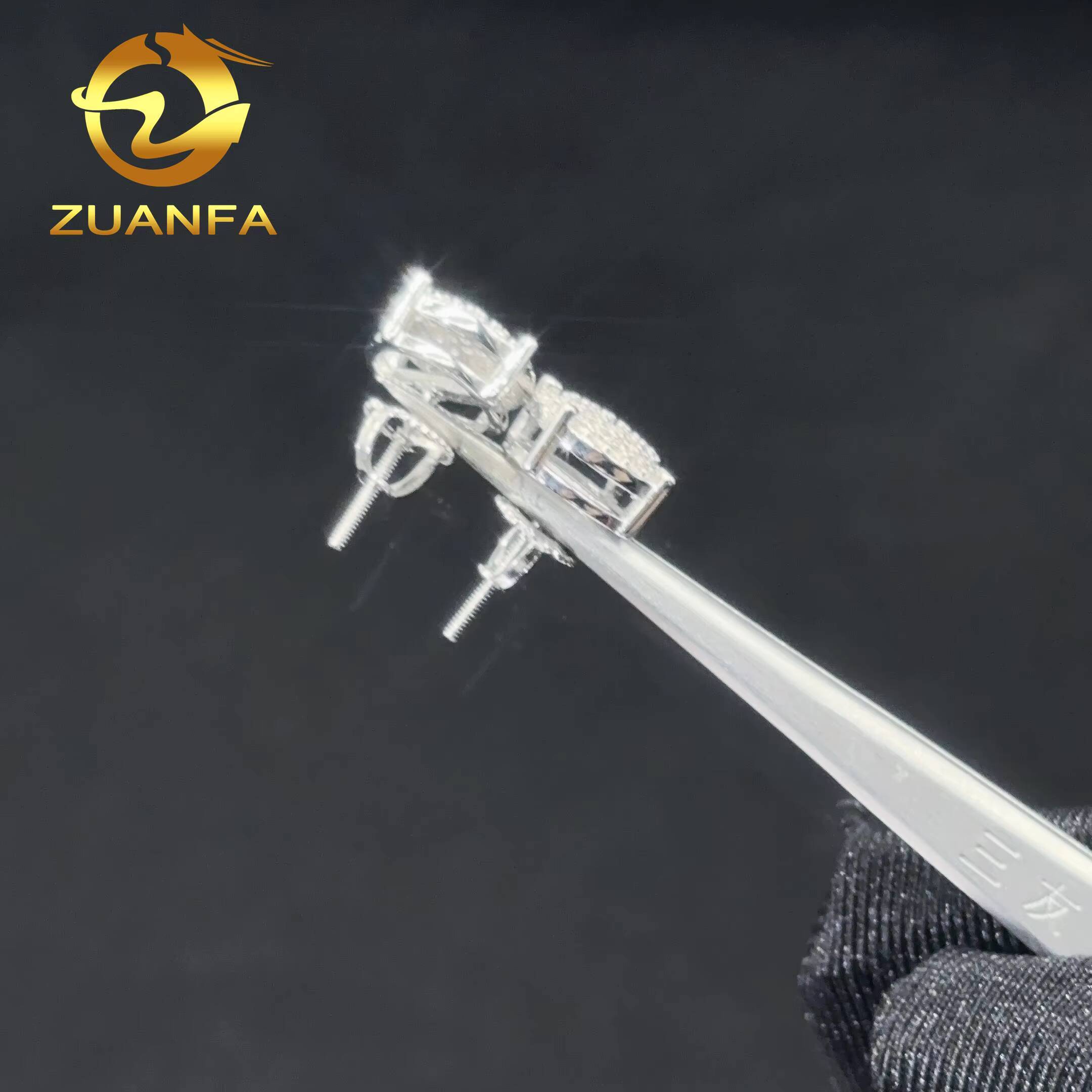 Moissanite Earrings 18k Gold Plated Hip Hop Jewelry 4 Prong Full Diamond Stud Earrings 925 Silver Rapper Ear Ring