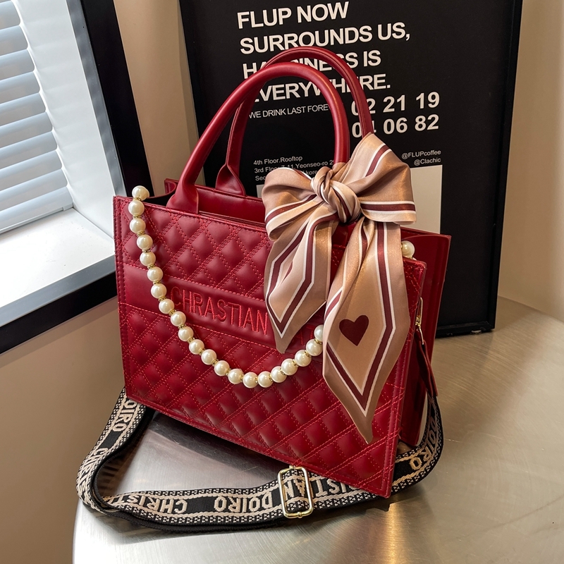 Red Wedding New High-end Handheld Bridal Female Bride Crossbody Large Capacity Tote Bag