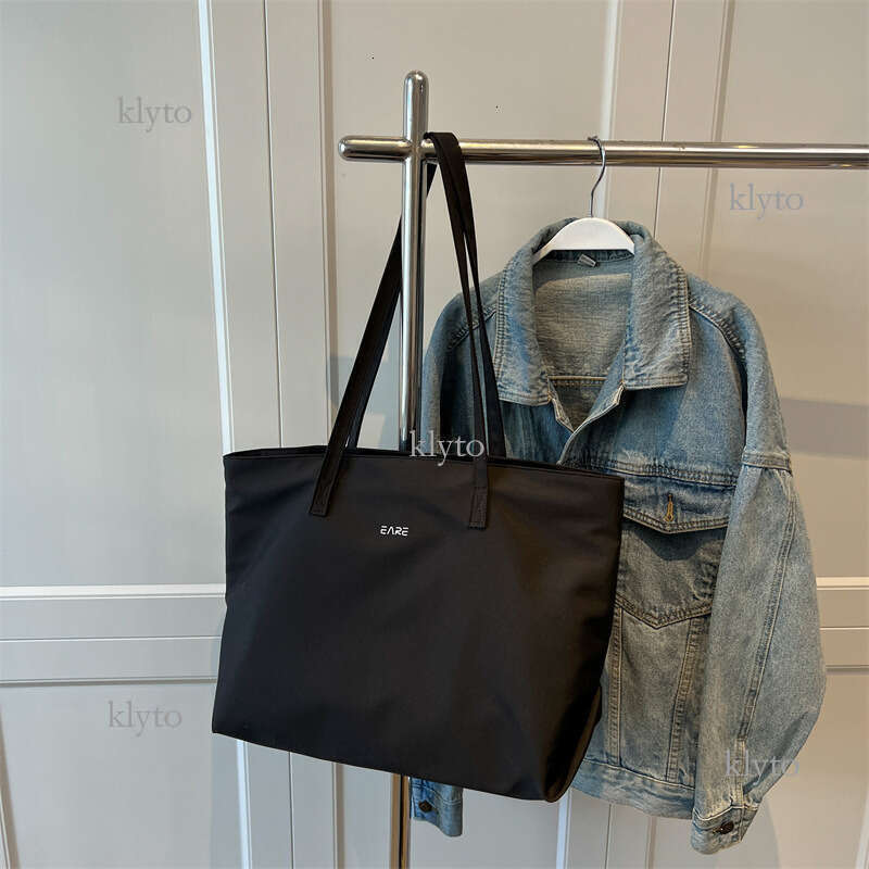 Designer Nylon tote bag Waterproof Single Shoulder Canvas Commuter for Women Capacity Summer Work Tote Handheld Large Bags