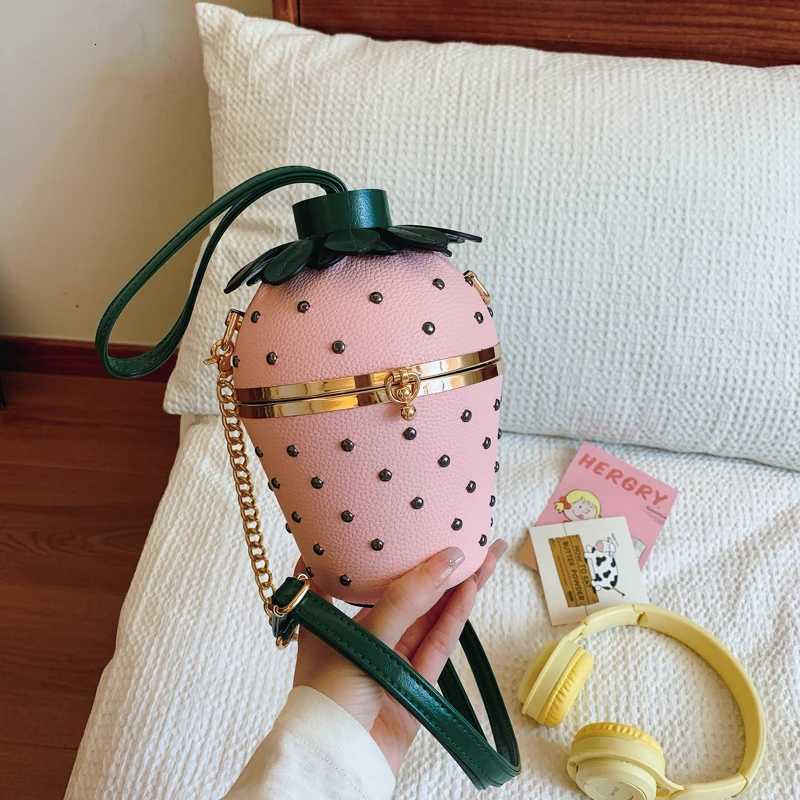 Designer Handbags Women Shoulder Strawberry Shaped Little Hand Bags Sac Handbags For s Ladies Purses And Crossbody Z250812