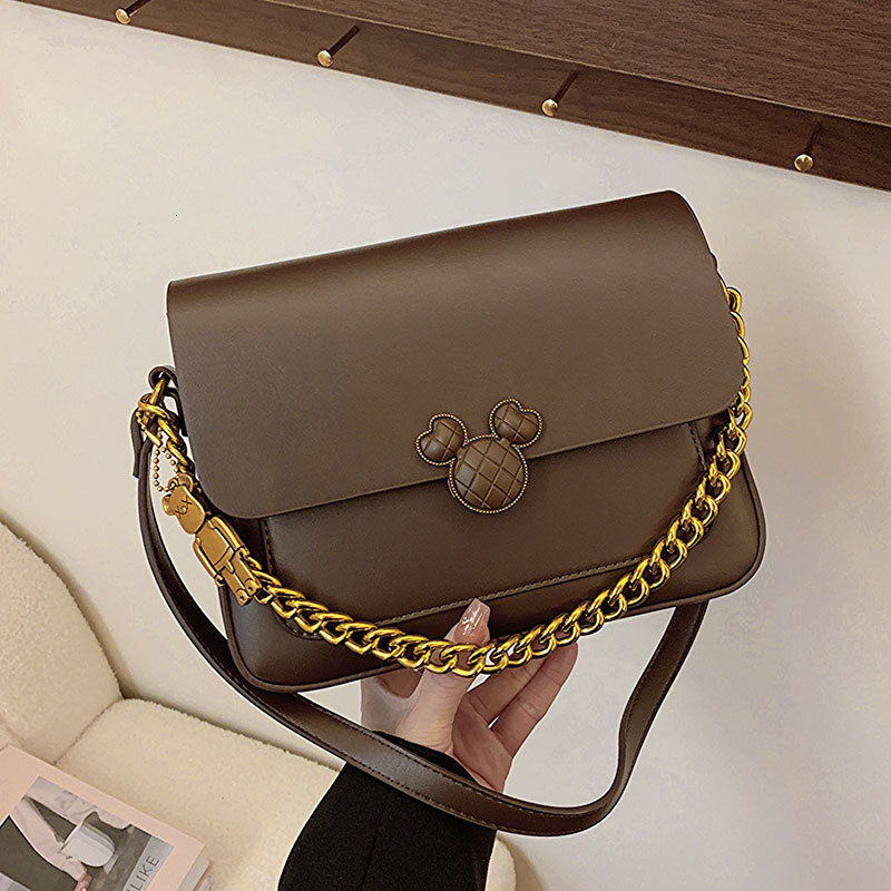 2025 Autumn New Shoulder Bag New Fashion Small Bag Autumn New Armpit Bag bag Retro Fashion Commuting Crossbody Bag Autumn New Designer Bag