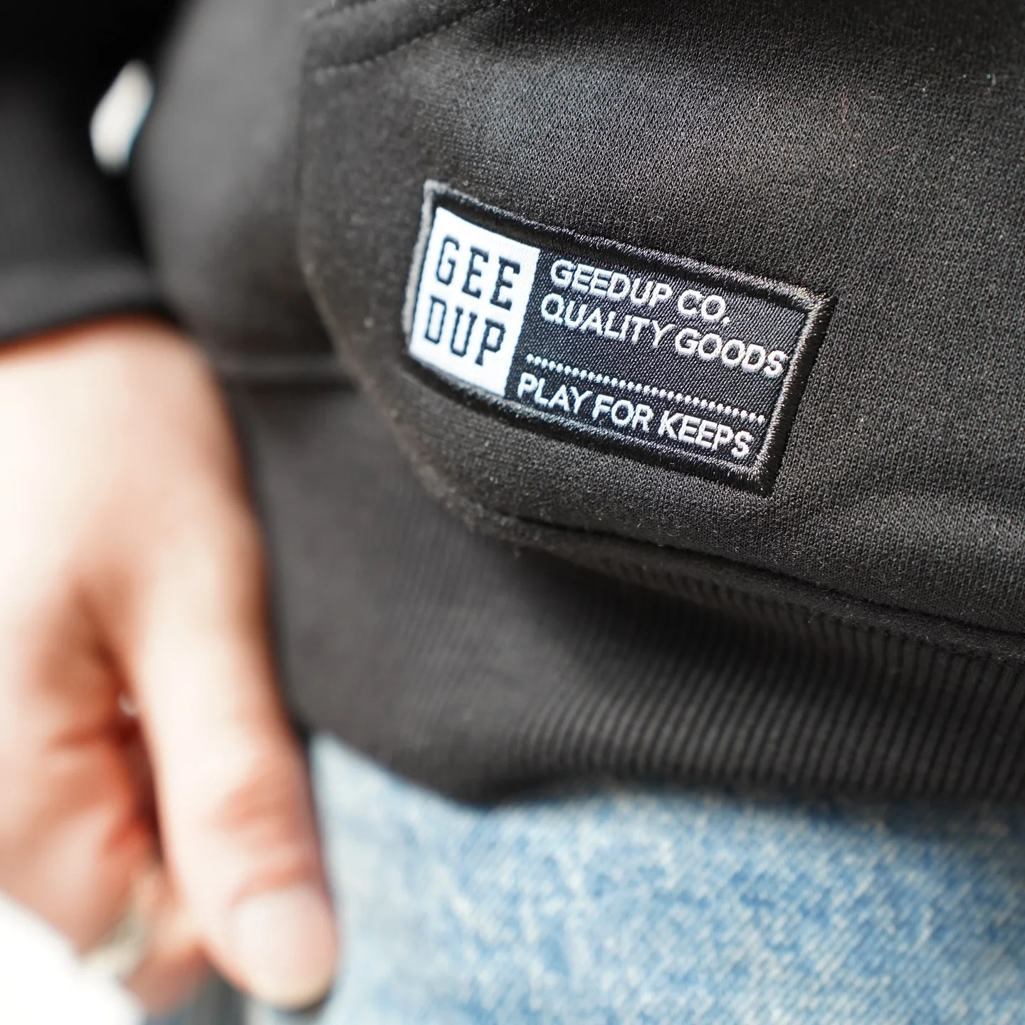 Retro Trendy Hip Hop Hoodie for Men Letter Flocking Embroidery Fashion Streetwear Y2k Sweatshirt Women Loose Pullover 250808