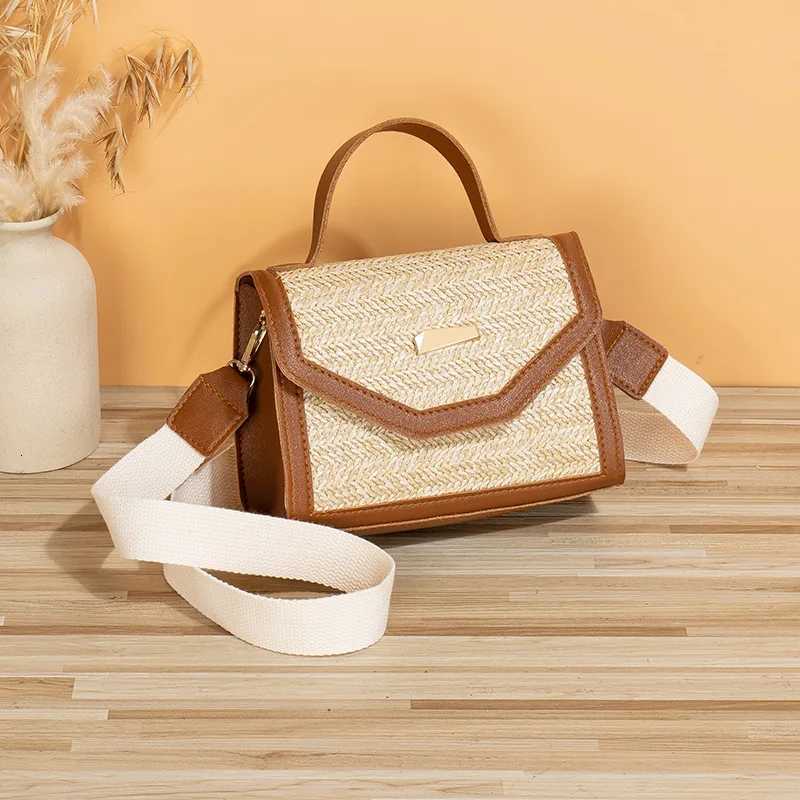 Straw Woven Handbag Trendy and Fashionable Simple Woven Sequin Decoration Crossbody Small Square Bag for Women Z250812