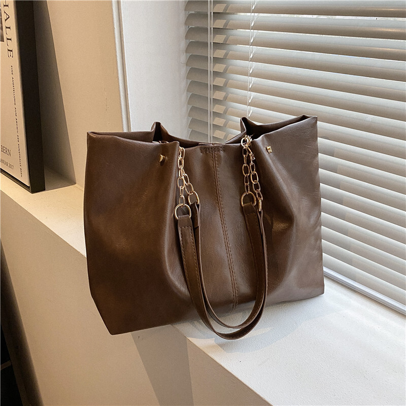 Soft Texture Women s New Fashion Casual Chain Shoulder Large Capacity Commuter Tote Bag Trendy ddmymarket