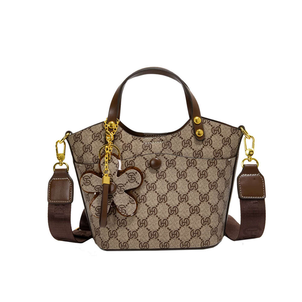 Old Monica Qiqi Flower Gray Large Capacity Tote Handbag for Women 2025 New Trendy Live Streaming Popular This Year