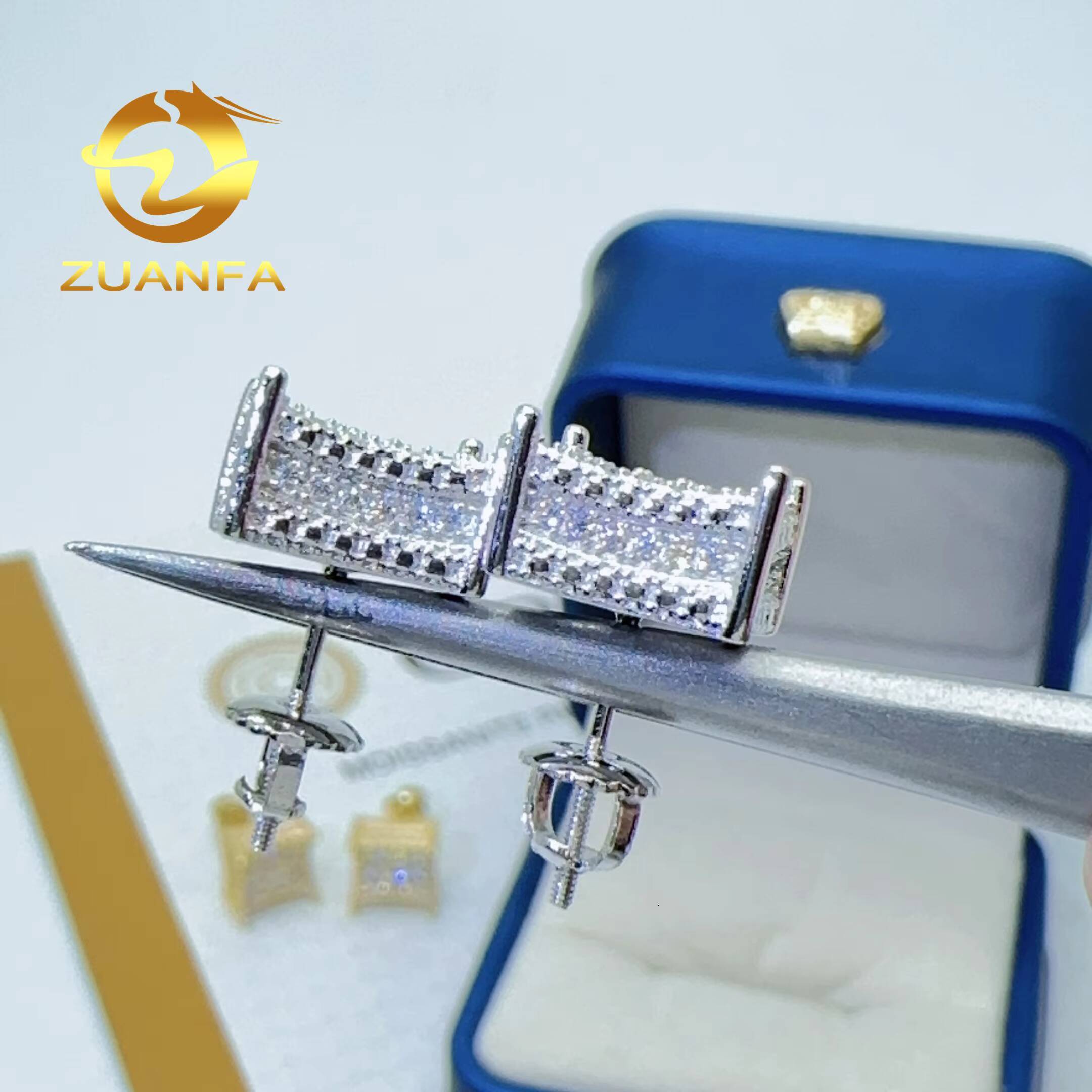 Hiphop Stud Earrings Sterling for Women Silver Moissanite Earrings Pass Diamond test Iced Out Moissanite Screw Back Earring