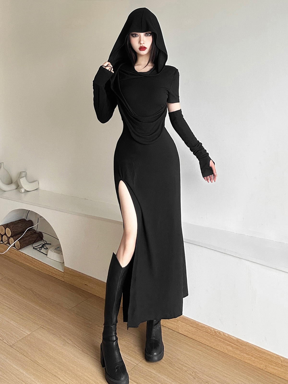 2025 retro wasteland style design women's hooded dress elegant pleated slim fit high waist spicy girl long dress trend new designer