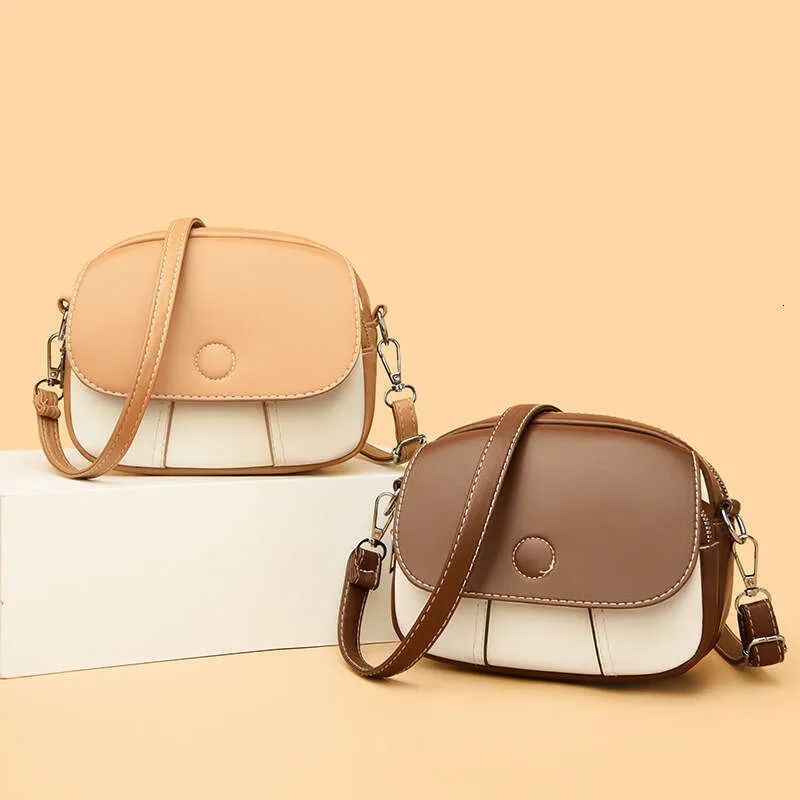 Fashionable Womens Unisex Mini Shoulder Bag with Unique Niche Style & Practicality
