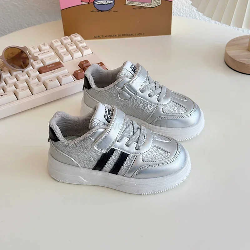 Kid Sneakers Silver Beige Non-Slip New Sneakers for Children Boy Fashion Casual Versatile Girls Running Sports Shoes Hook Loop M250812