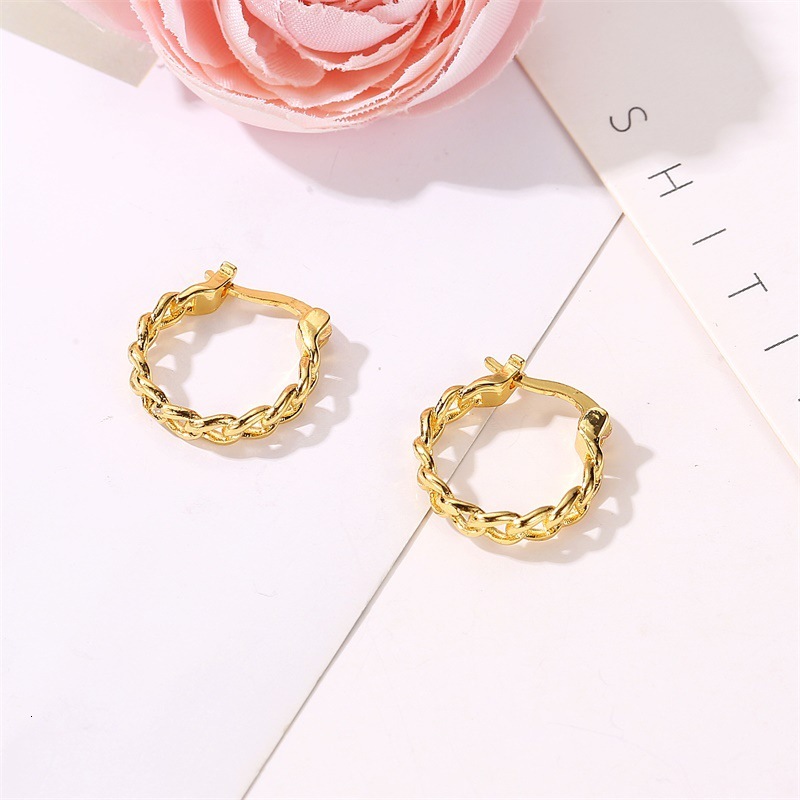 New Minimalist Style Hollow Short Irregular Chain Stud Earrings For Women