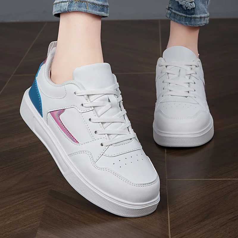 igh-quality womens shoes for fashionable casual shoes sweet student anti-slip board shoes for girls Z250812