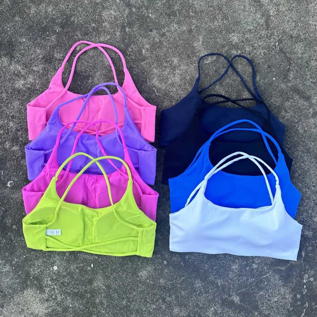 Solid Color Women Cross Back Spaghetti Strap Fitness Sports Bra Soft High Strength Tight Top Gym Underwear With Chest Pad Z250812