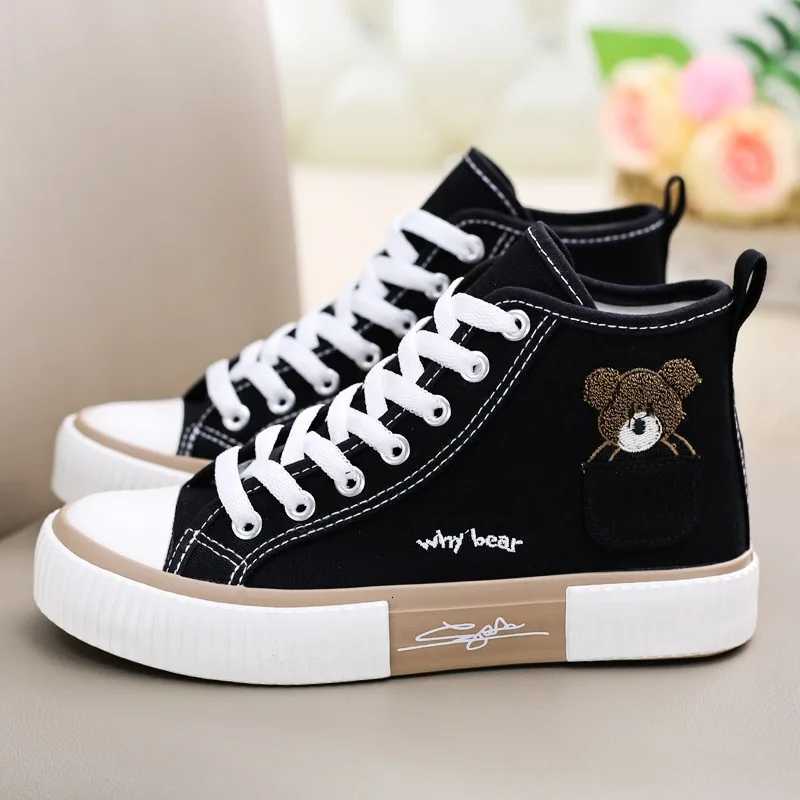2025 New Large Size Fashionable Casual Shoes Bear High-top Canvas Shoes All-match Sneakers Spring Casual and Comfortable Z250812