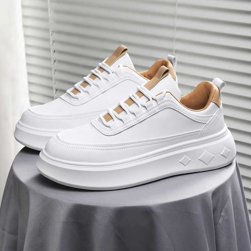 Fashion White Men Casual Sneakers Outdoor Platform Running Shoes Breathable Men Sport Shoes Light Walking Shoes Heightening Shoes Z250812
