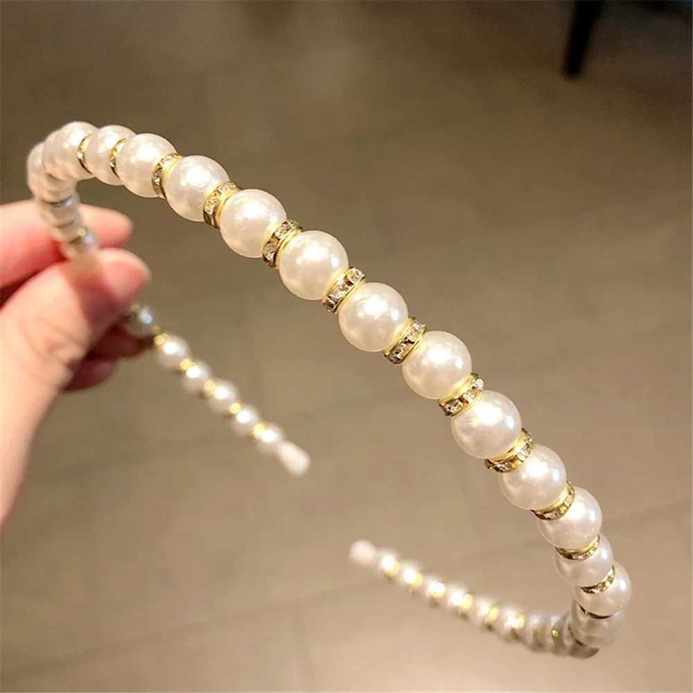 Fashion White Artificial Pearl Hair Hoop Fixed Hair Styling Elastic Hairbands for Girls Makeup Washing Face Band Wear X250812