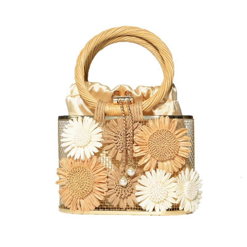 2025 new hand woven hollow vegetable basket water bucket handbag designer evening bag