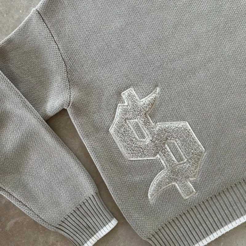 2K Gray Long Sleeve Sweater Dollar Gothic Embroidery Pullover Goth Retro Casual Streetwear Old Money Men Boxy Knitted Clothing X250812