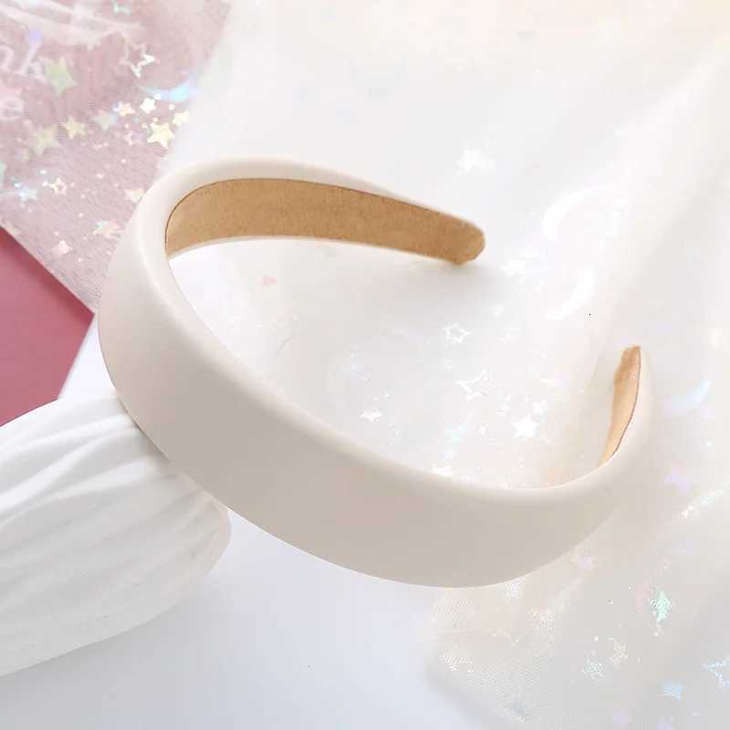 Autumn Soft w Plaid Cloth Sponge Padded Hairbands for Women Girls Casual Shopping piece Ins Fem Travel Wears X250812