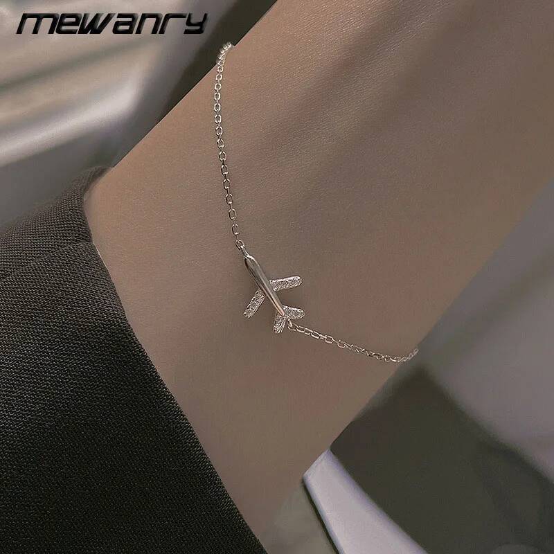 Mewanry Sier Color Sparkling Zircon Airplane Bracelet for Women Simple Elegant Party Jewelry Gifts Prevent Allergy