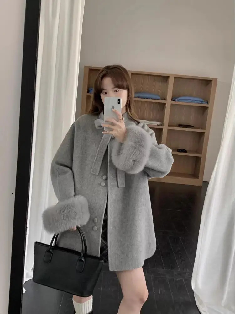 Office Lady Short Woolen Jackets Autumn And Winter High-End Natural Fox Fur Bow Tie Loose Womens 100% Wool Coats 250805