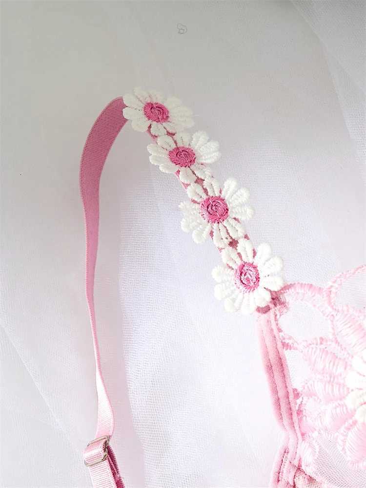 New Sexy Girl Lingerie Floral Embroidery Lingerie Set Pink Fantasy Underwear Ultra Thin Bra Panty Set Translucent Lace LingerieXJ250812