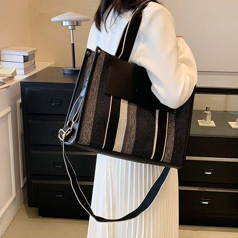 Canvas Summer New Color-Block Striped Shoulder Casual Commuter Large Capacity Crossbody Tote Bag