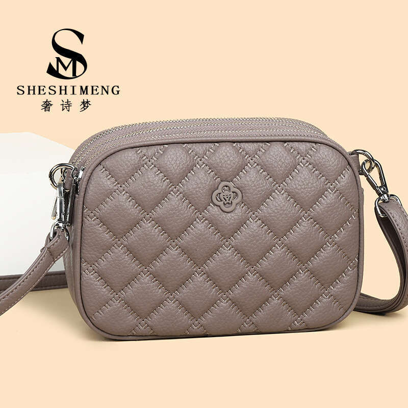 2025 New Women's Fashion Casual Single Shoulder Crossbody Korean Version Simple Trendy Versatile Quilted Niche Bag