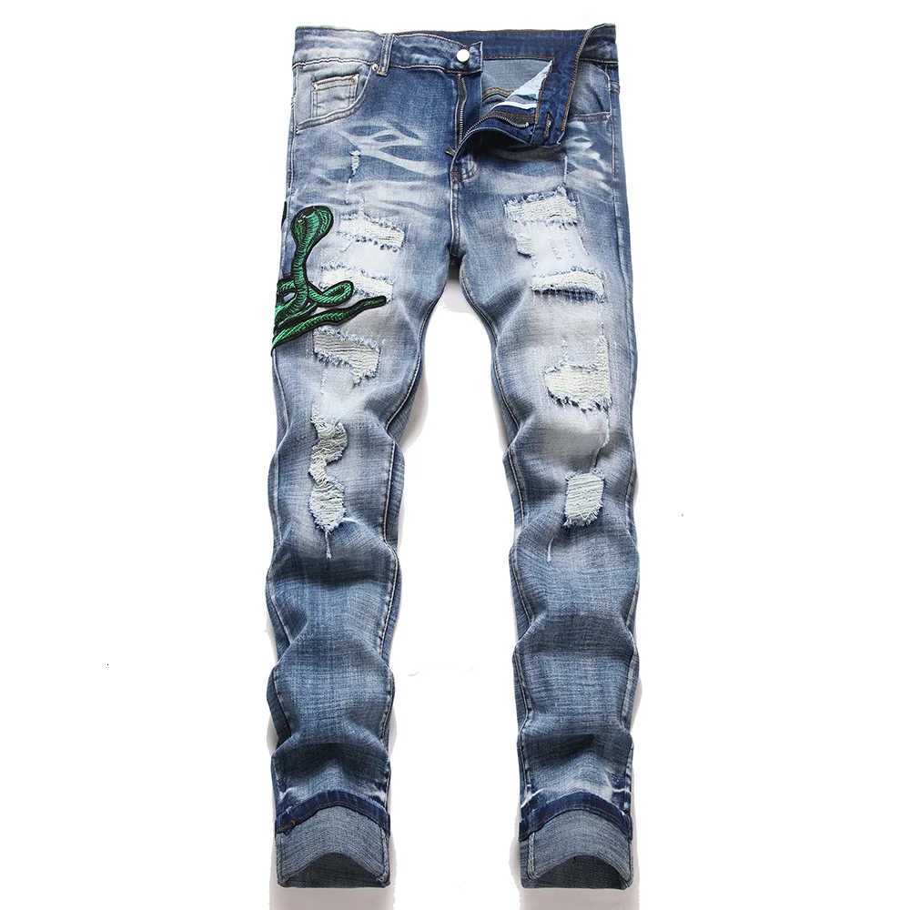 Men Snake Embroidery Denim Jeans Streetwear Ripped Patch Pants Slim Tapered Stretch Trousers X250812