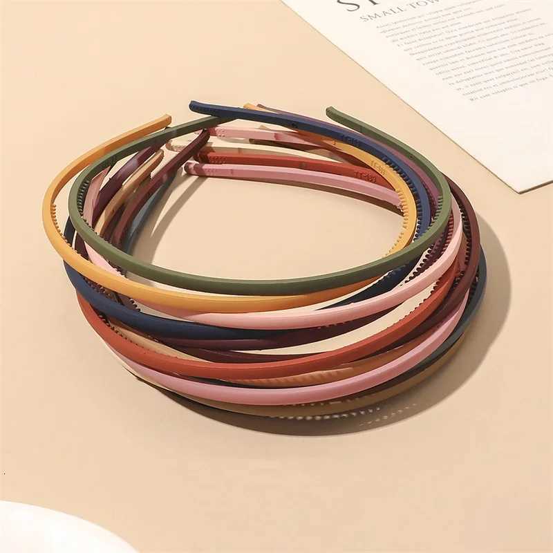 Fashion Hair Band Wen Plastic Bezel Elegant Solid Color Thin Edge Toothed Non-slip Hair Hoop Bands Girls Hair Accessories X250812