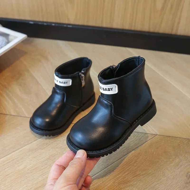 2025 Autumn Winter New Children Leather Shoes for Girls Fashion British Style Soft Bottom Anti-slippery Versatile Short Boots XJ250812