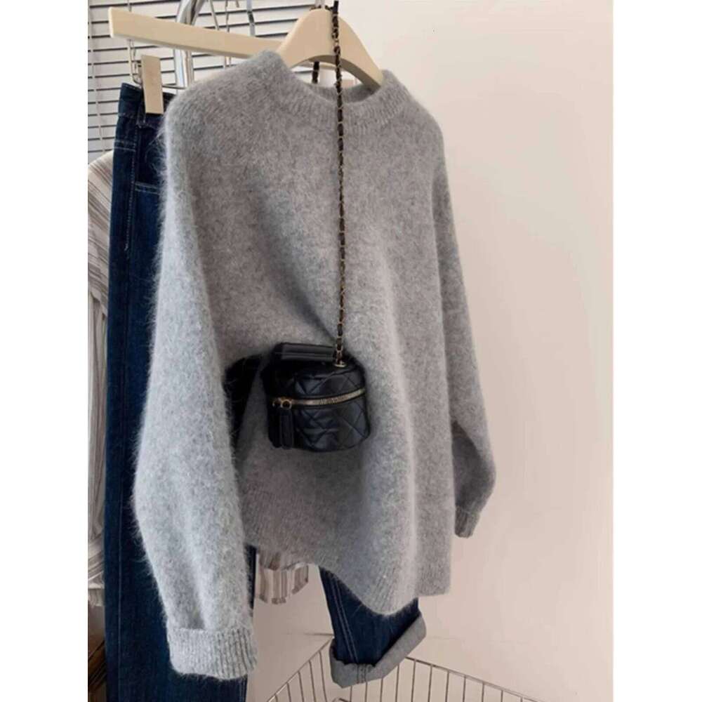 Soft Waxy Skin-Friendly Round Neck 100 Pure Cashmere Women's Pullover Fall And Winter New Loose Wool Knit Bottom Sweater 20250811