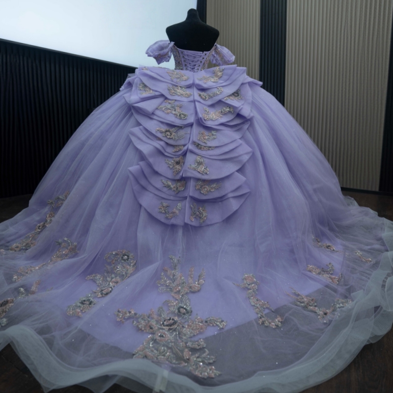 Lavender Shiny Quinceanera Dresses Off The Shoulder Applique Lace Beads Tull Party Birthday Ball Gown Vestidos De 15 Anos Sweet 16 Dress
