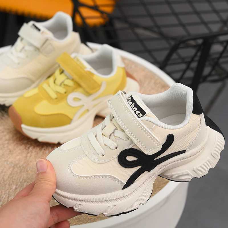 Childrens sports shoes girls shoes 2025 Spring and Autumn new style boys breathable and lightweight running shoes trendy M250812