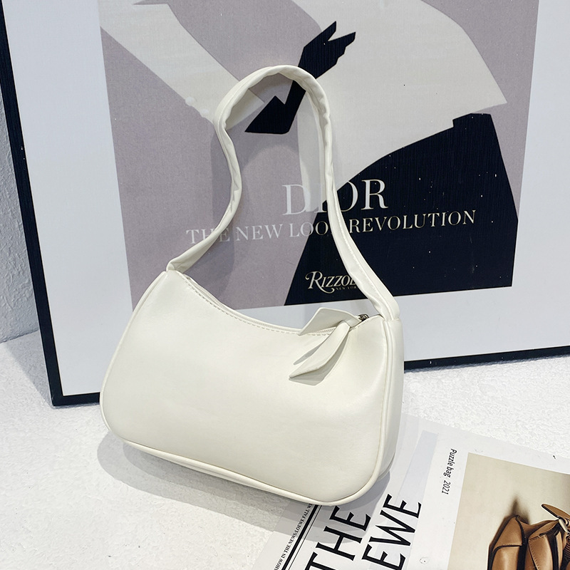 Textured Half-Moon Baguette for Women Summer New Dumpling Casual Versatile Handbag Shoulder Bag