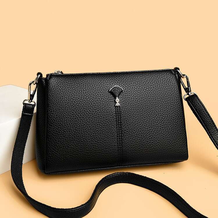 2025 Summer New Women's Single Shoulder Crossbody Simple Versatile Large Capacity Multi-Compartment Mom Bag