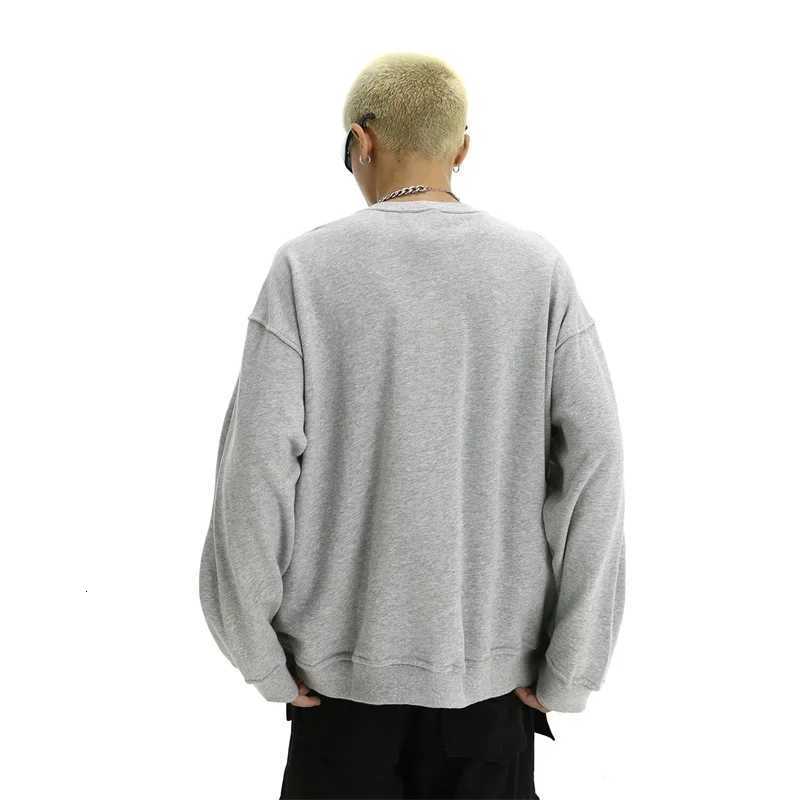 New Retro Zipper Design O-neck Sweatshirts For Men Autumn Y2K Streetwear Gray Pullover Hoodies Loose Hip Hop Fashion Sweat-shirt Y250811
