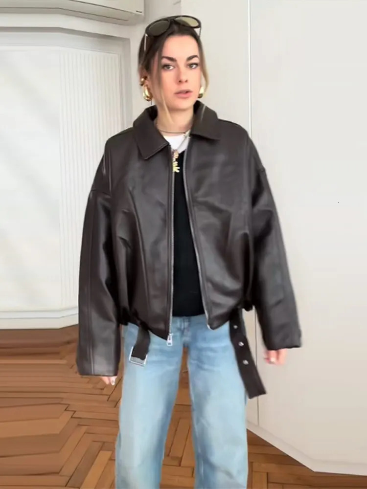 Elegant Pu Zipper Jacket with Belt Women Long Sleeve Lapel Loose Pockets All-match Jacket 2025 Autumn Leather Street Coat Lady 250811